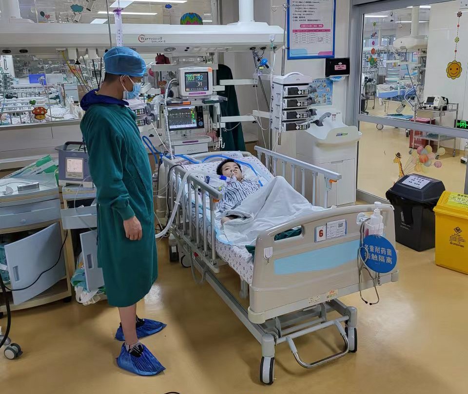 辉县市跨省救护车出租公司