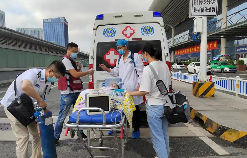 辉县市救护车出租公司