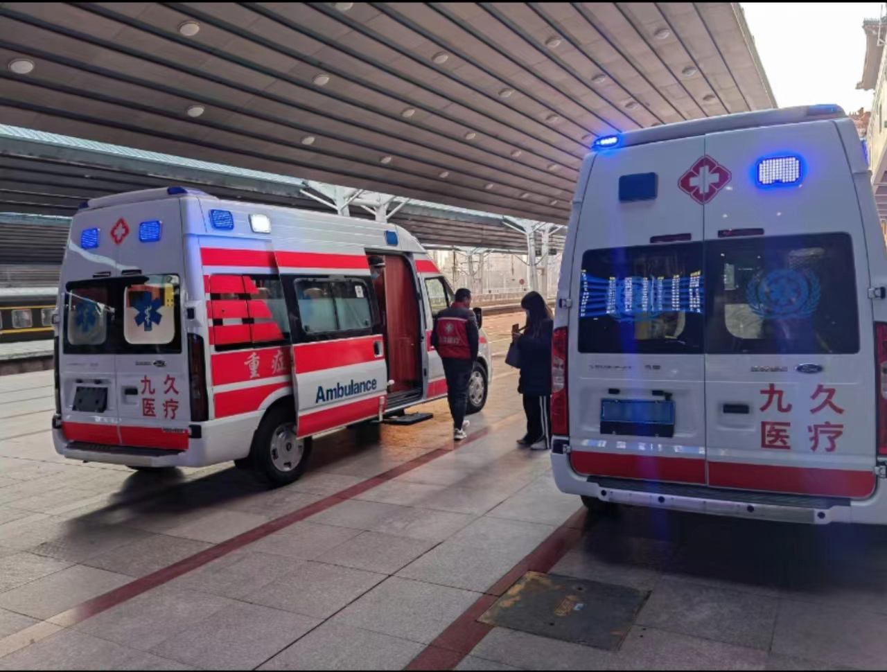 辉县市救护车长途转运